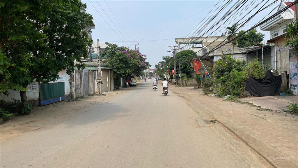 Chính chủ bán nhà 2 tầng mặt đường xã 14m kinh doanh