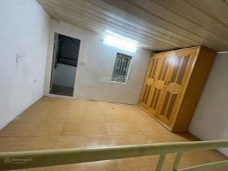 Chính chủ cần tiền bán căn nhà cấp iv ngõ 230 định công thượng, giá đầu tư.  0912 824 ***