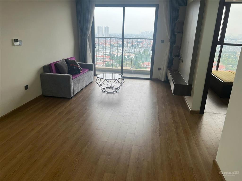 Cho thuê căn 3pn tòa terra an hưng hà đông. giá 15,5tr/th.  0912 824 ***