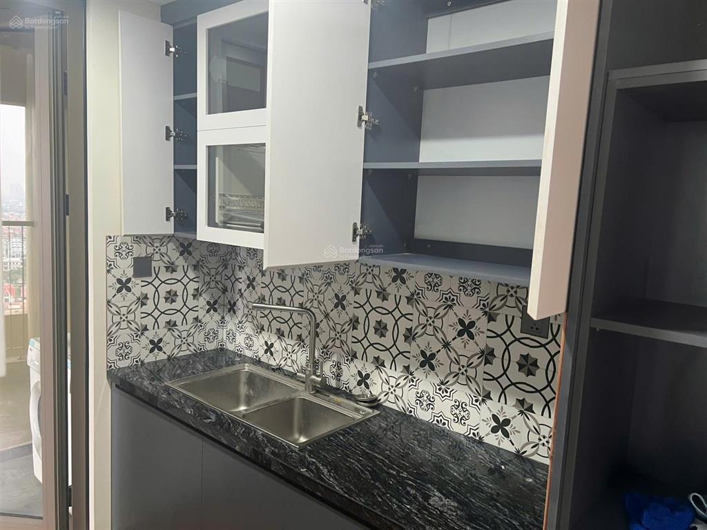 Cho thuê căn 3pn tòa terra an hưng hà đông. giá 15,5tr/th.  0912 824 ***