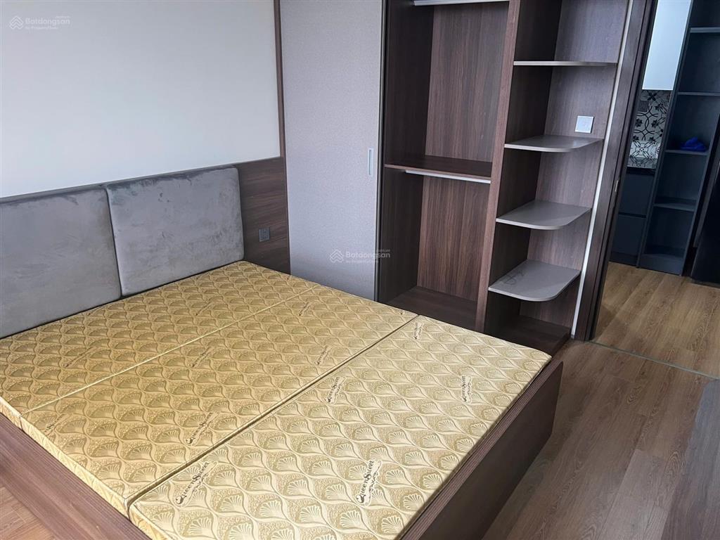 Cho thuê căn 3pn tòa terra an hưng hà đông. giá 15,5tr/th.  0912 824 ***