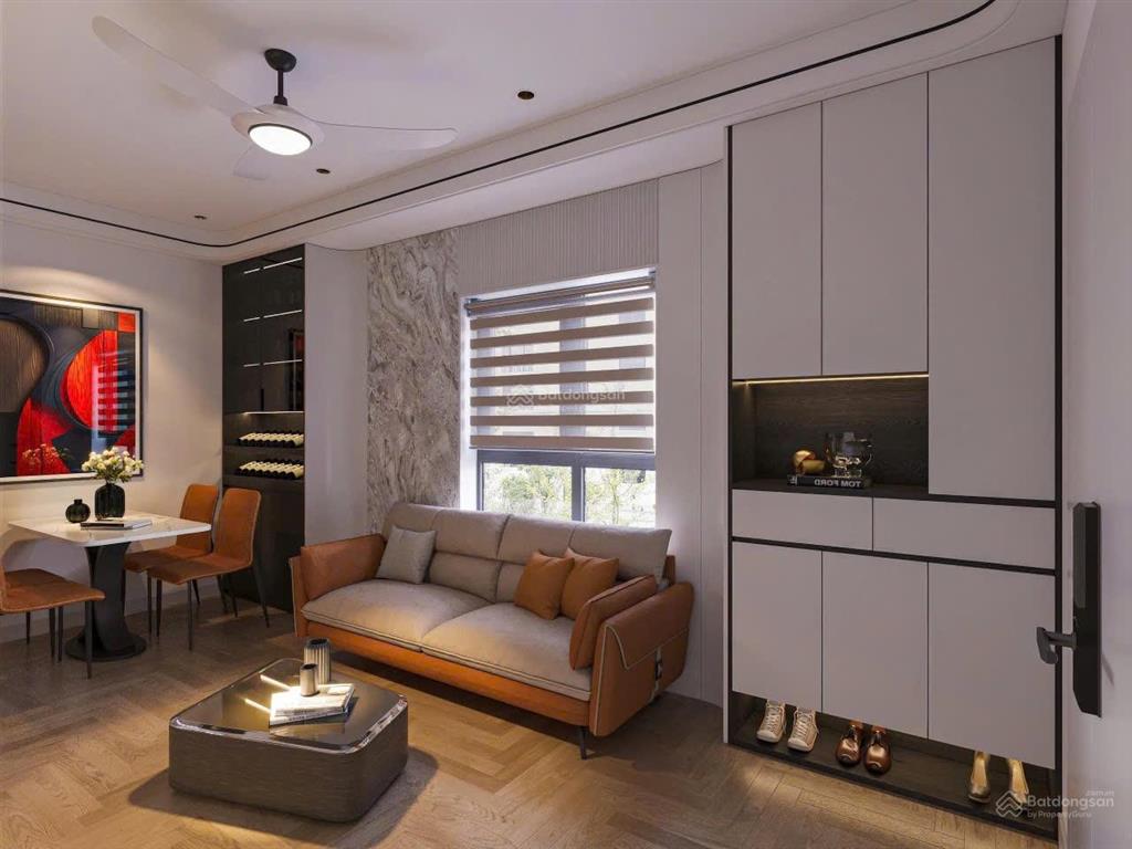 Bán căn 2n 2vs phố chùa láng, hà nội giá chỉ 4,4 tỷ.  0912 824 ***