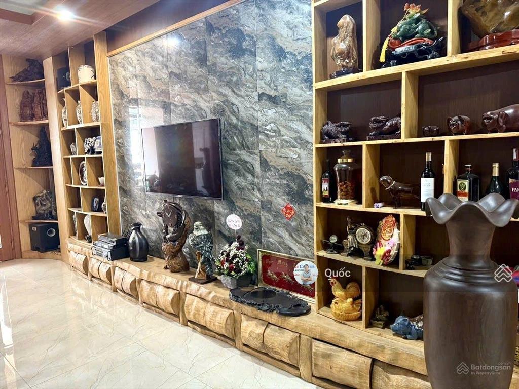 Bán nhà mặt tiền ca văn thỉnh phường 11 tân bình 5m x 27m nhà 5 tầng có tháng máy vị trí đẹp