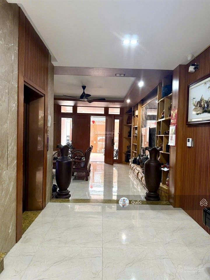 Bán nhà mặt tiền ca văn thỉnh phường 11 tân bình 5m x 27m nhà 5 tầng có tháng máy vị trí đẹp