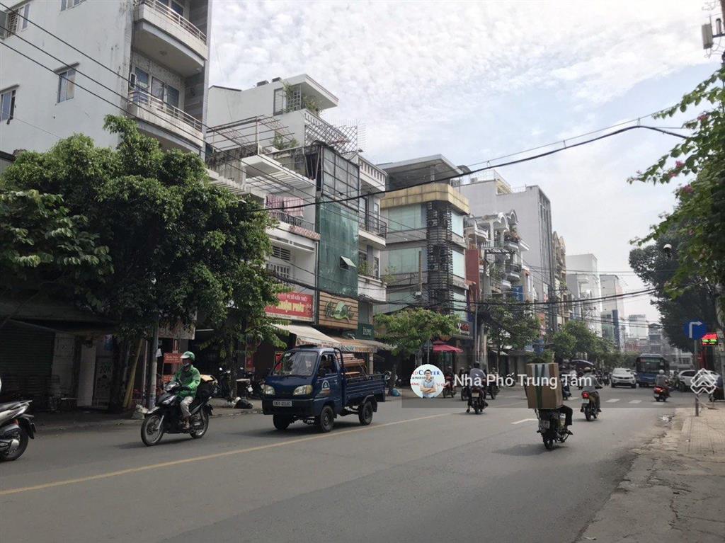 Bán tòa nhà mặt tiền lạc long quân, phường 10, tân bình 8,05m x 21m cho thuê 145tr/tháng