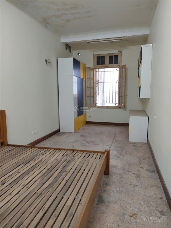 Nhà riêng tập thể bệnh viện giao thông vận tải. ngõ 1194 đường láng