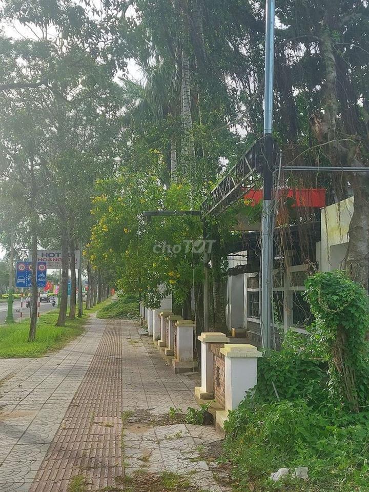 Bán đất mặt tiền võ văn kiệt 