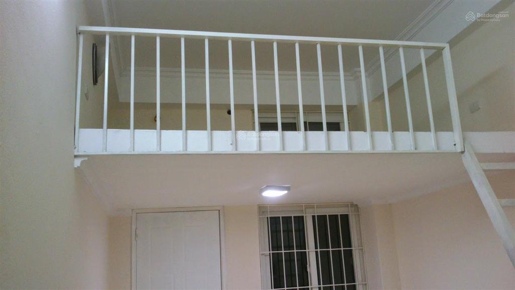 Cho thuê căn hộ 40 m2 tiện nghi khép kín tại jumbo house, phố định công thượng