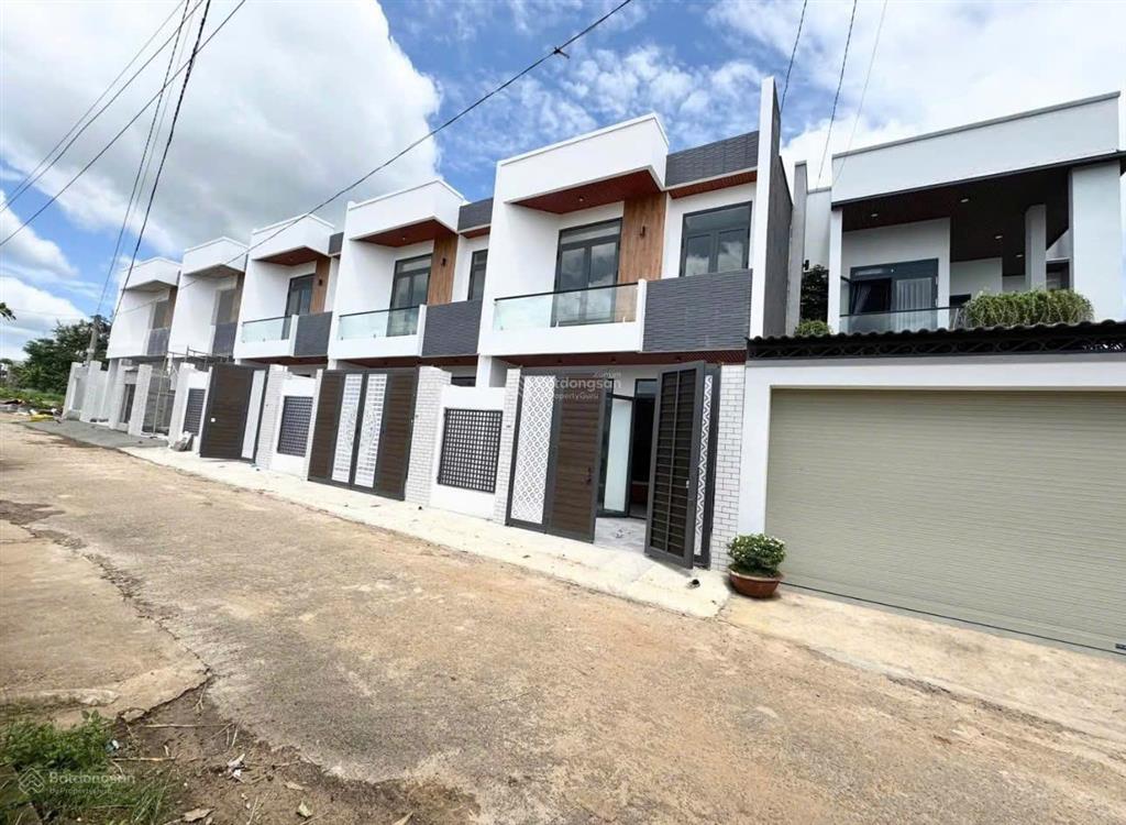 Bán nhà riêng tại eakao, 2,6 tỷ, 132 m2, chính chủ