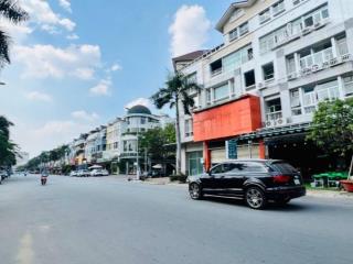 Bán shophouse đẹp, nhiều tiện ích tại phước long b, q9, tp.hcm, 19 tỷ, 451.2m2, đang cho thuê 22tr