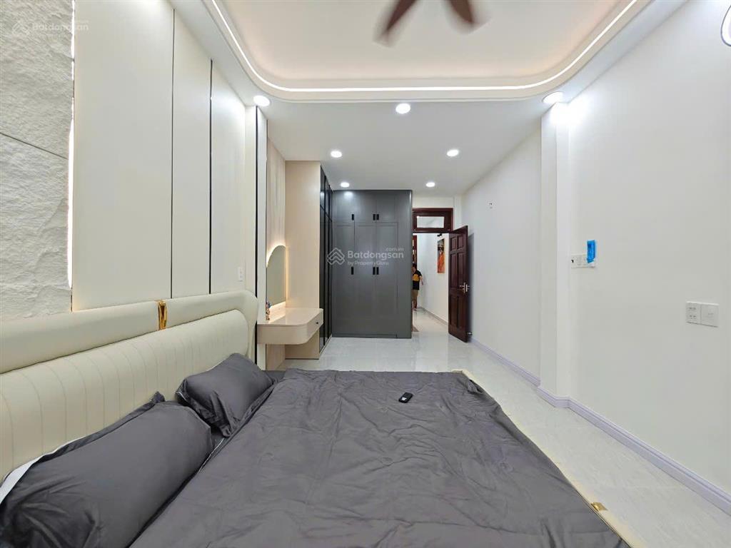 Bán nhà hẻm xe hơi trần hưng đạo quận 5  đoạn 2 chiều (3.9x22m) 5 tầng thang máy 18 tỷ