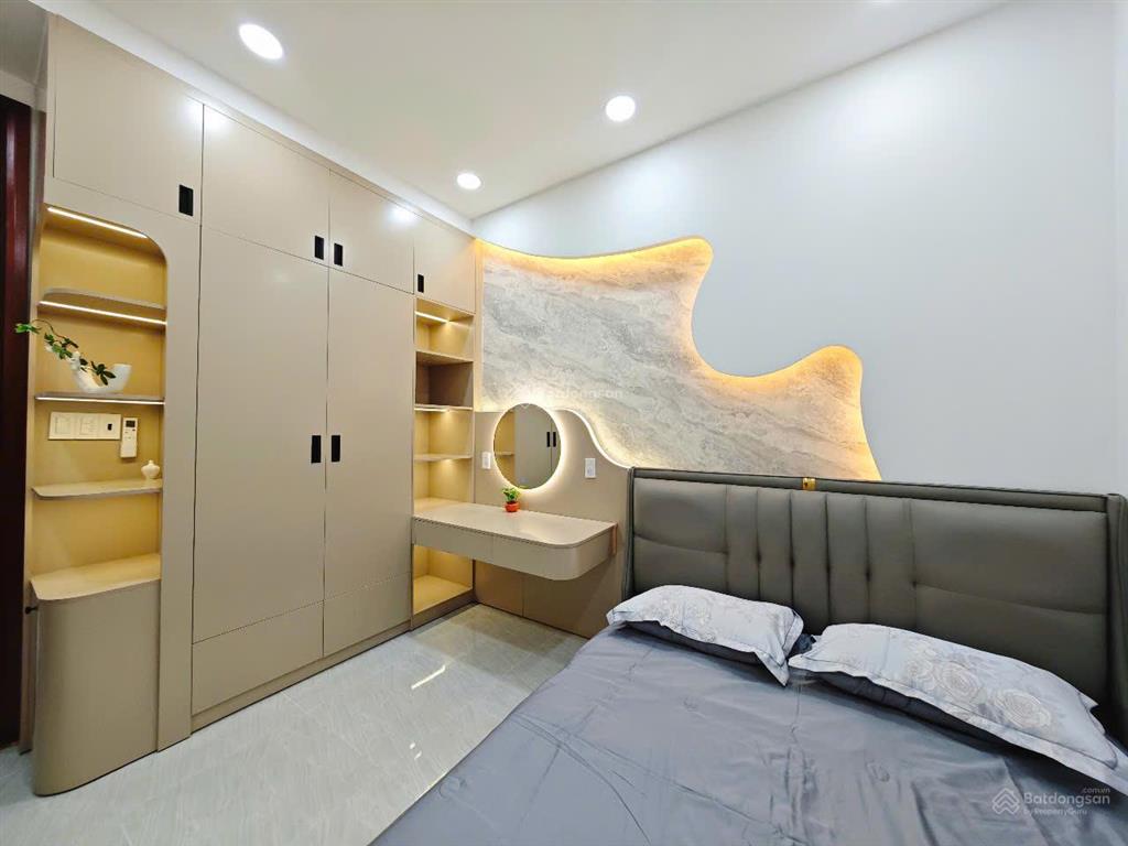 Bán nhà hẻm xe hơi trần hưng đạo quận 5  đoạn 2 chiều (3.9x22m) 5 tầng thang máy 18 tỷ