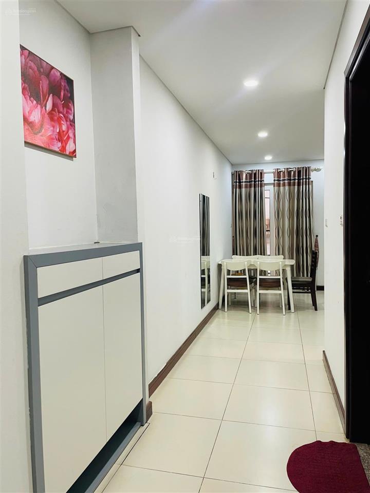 Cho thuê căn hộ dịch vụ 100m2 2 wc 2 phòng ngủ, đầy đủ tiện ích tại 24 đông quan, nghĩa đô