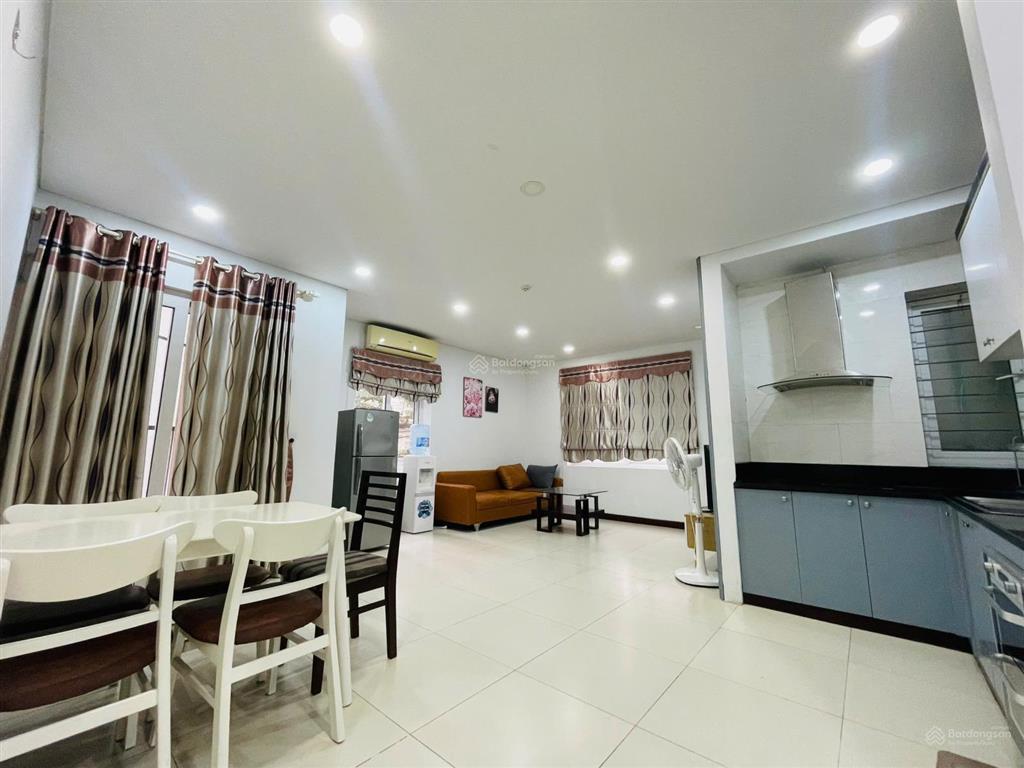 Cho thuê căn hộ dịch vụ 100m2 2 wc 2 phòng ngủ, đầy đủ tiện ích tại 24 đông quan, nghĩa đô