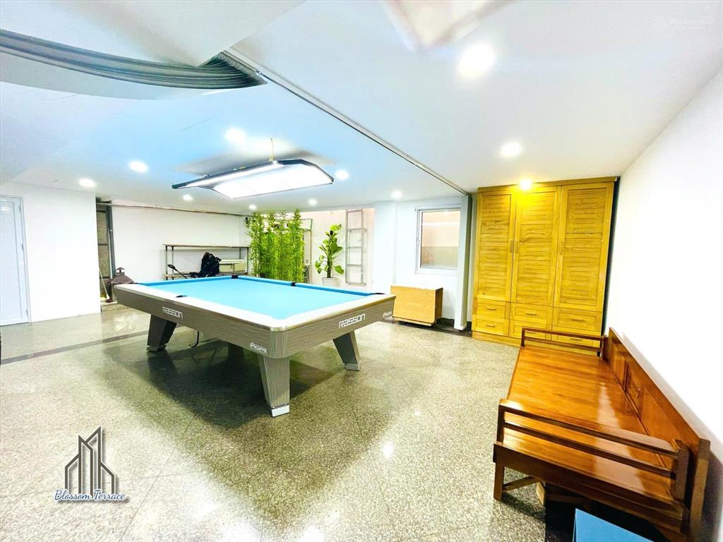 Cho thuê căn hộ chung cư cao cấp, có thang máy, full nội thất tại 24 đông quan, cầu giấy