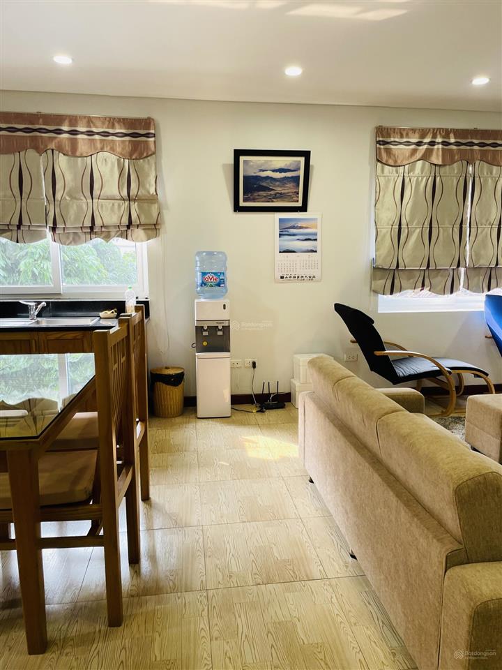 Cho thuê căn hộ dịch vụ 90m2  2 wc, 2 phòng ngủ, đầy đủ tiện ích tại 24 đông quan, nghĩa đô