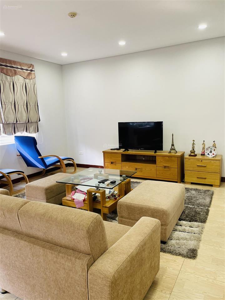 Cho thuê căn hộ dịch vụ 90m2  2 wc, 2 phòng ngủ, đầy đủ tiện ích tại 24 đông quan, nghĩa đô