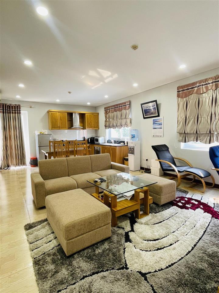 Cho thuê căn hộ dịch vụ 100m2  2 wc, 2 phòng ngủ, đầy đủ tiện ích tại 24 đông quan, nghĩa đô