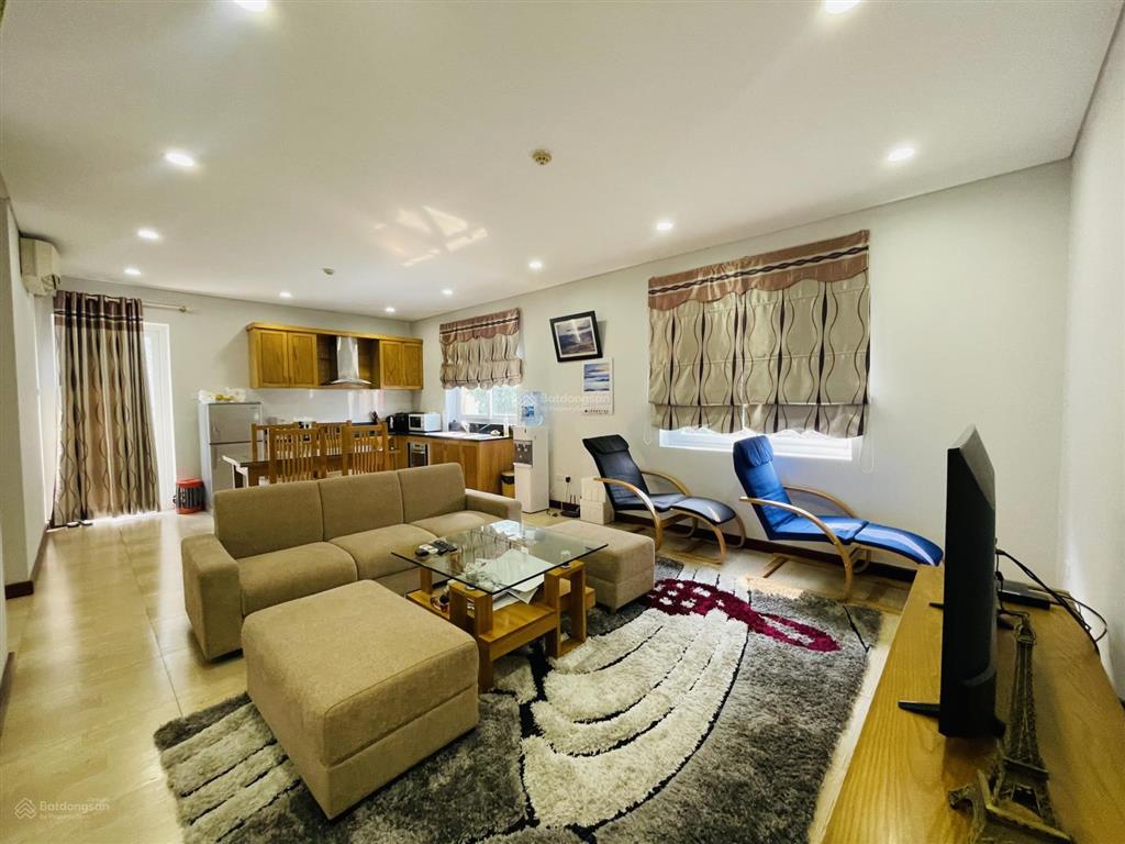 Cho thuê căn hộ dịch vụ 100m2  2 wc, 2 phòng ngủ, đầy đủ tiện ích tại 24 đông quan, nghĩa đô