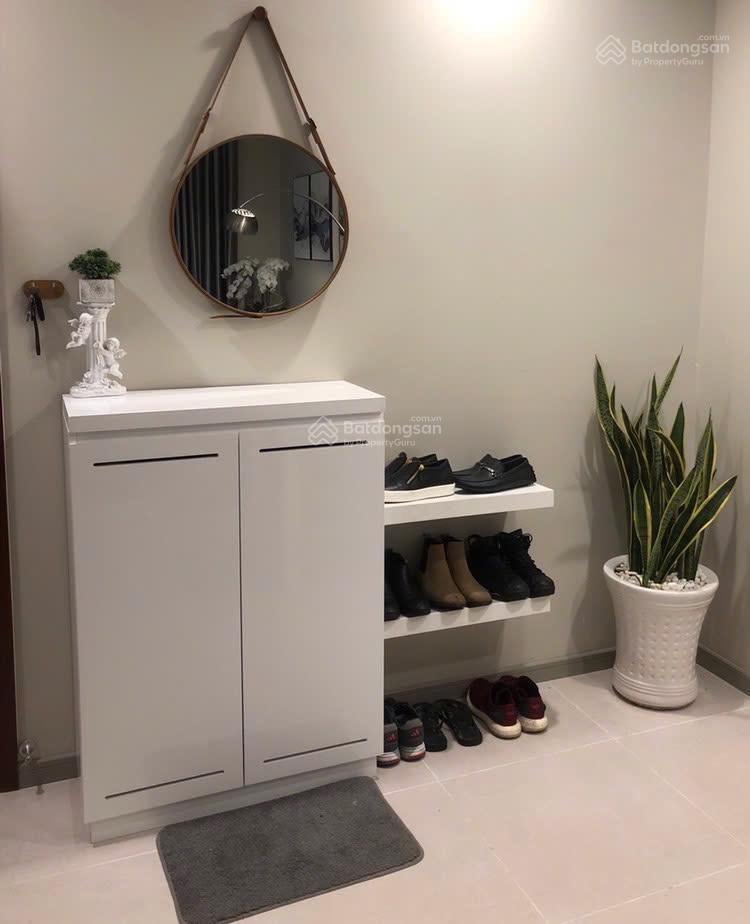Bán chung cư the goldview q4 1pn đẹp giá 5,5 tỷ, sắp làm sổ hồng ngay mặt tiền đường bến vân đồn