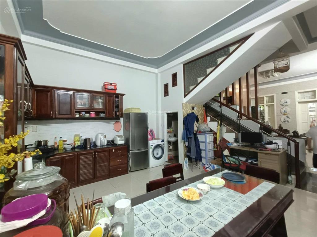Bán nhà 2 mt kiệt đường trần cao vân, thanh khê, đà nẵng, thông ra ông ích khiêm. 5.95 tỷ