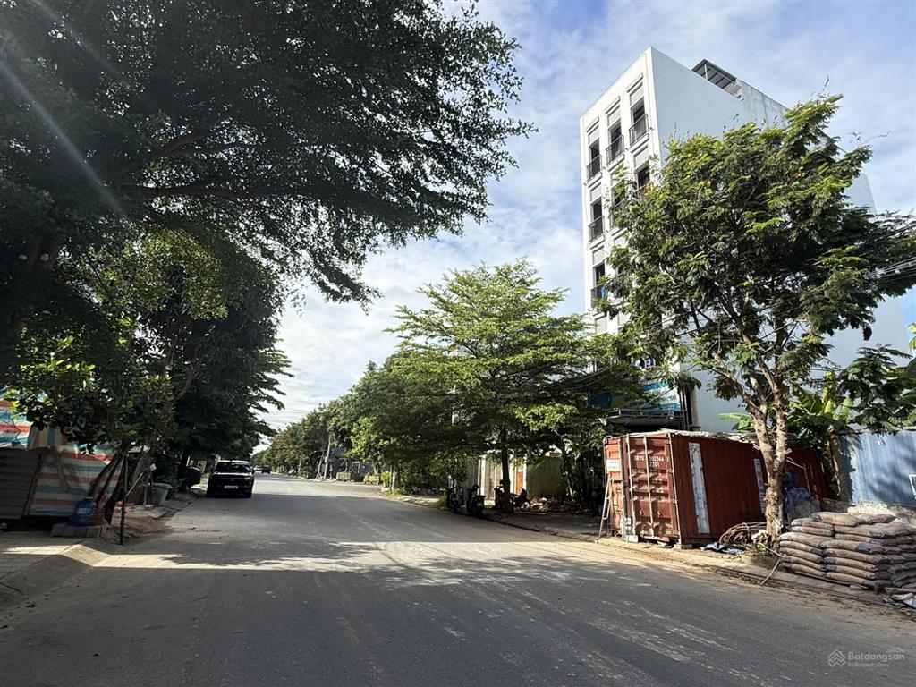Hạ giá bán nhanh cặp đường nghiêm xuân yêm xây cao tầng thuộc giai đoạn 2 khu đô thị nam việt á!