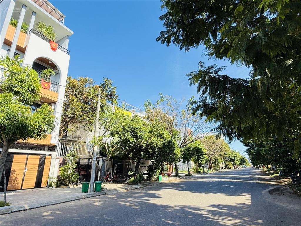 Hạ giá bán nhanh cặp đường nghiêm xuân yêm xây cao tầng thuộc giai đoạn 2 khu đô thị nam việt á!