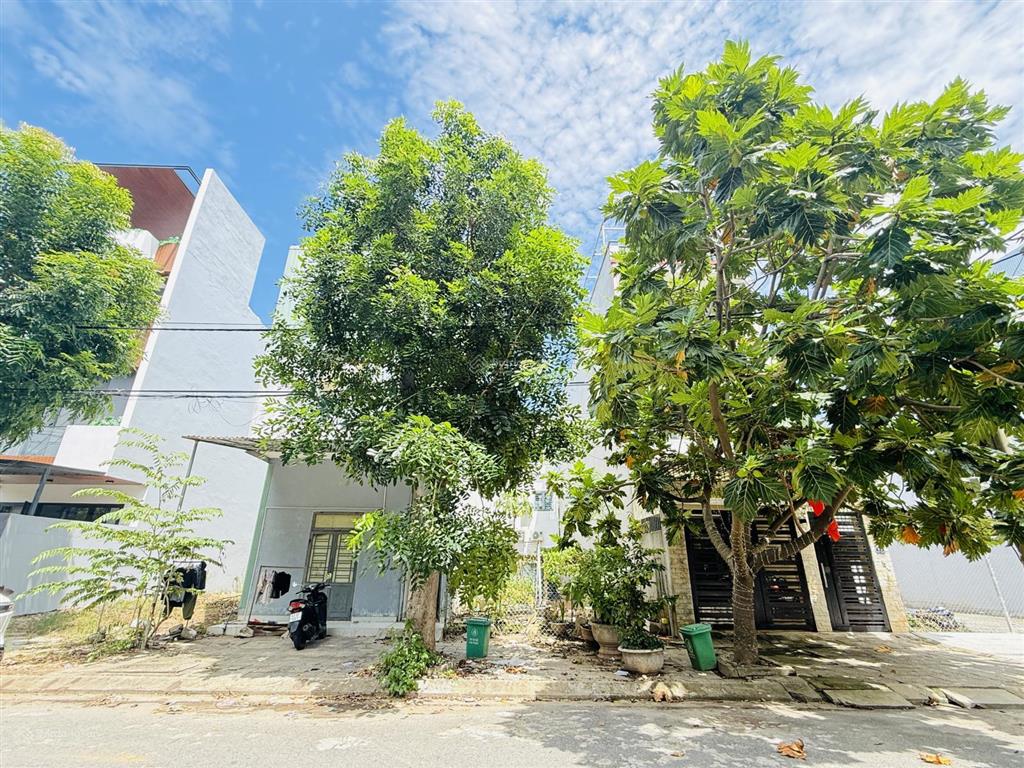 Rẻ & đẹp! lô đất mt đường trương công hy sát sông thuộc khu đô thị nam việt á đà nẵng cần gả