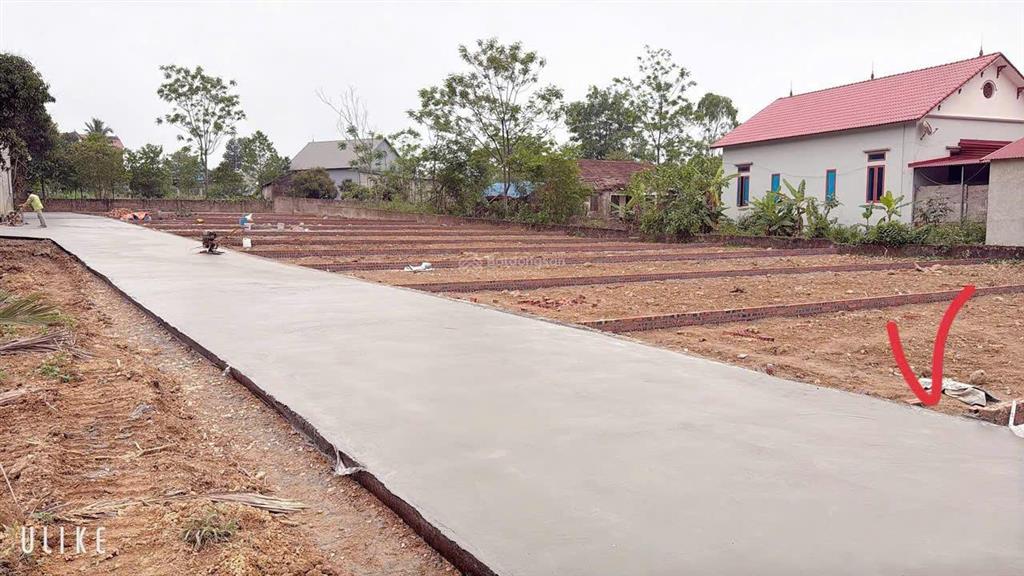 Chỉ 680tr có ngay đất sổ đỏ 100m2 full thổ cư gần hồ cầu bãi