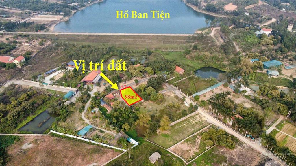 Chỉ 1,55 tỷ đất sổ đỏ cạnh hồ ban tiện đường rộng 5m