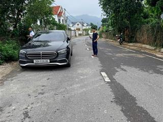 11,5tr/m2 đất mặt đường nhựa kd buôn bán sầm uất lô góc 2 mặt đường