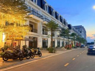 Bán nhà 4 tầng giá rẻ nhất khu đô thị phú xuân city phường vỹ dạ thành phố huế