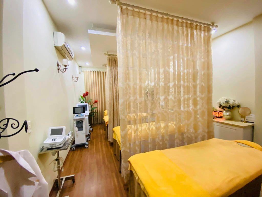 Bán nhà phố Thái Hà Đống Đa kinh doanh ô tô 50 tỷ. Ô tồ tránh nhau kinh doanh 