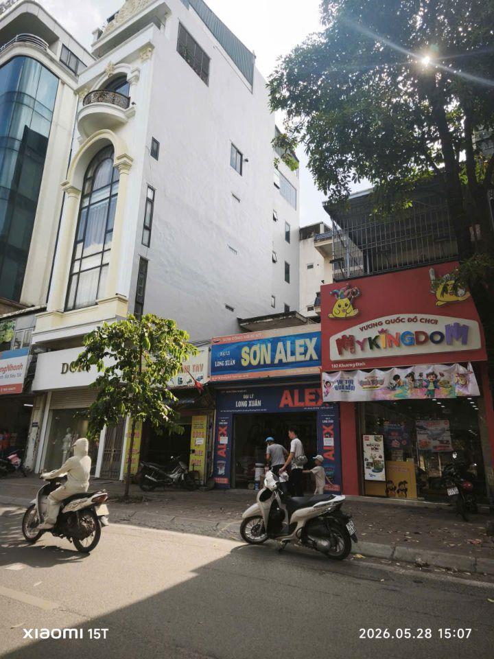 Bán 250m2 mặt phố Khương Đình Thanh Xuân kinh doanh vỉa hè. Mặt tiền 10m vỉa hè 8m hai mặt thoáng, tuyến phố nhiều nhà m