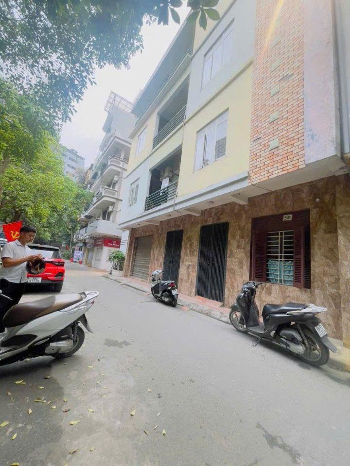 Bán nhà lô góc 2 mặt tiên phố Nguyễn Thi Định Cầu Giấy Hà Nội. DT 80m2, mở của 2 mặt, 1 mặt đối diên quần thể biệt thự p