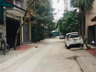 Bán rẻ nhà đẹp vỉa hè ô tô Nghĩa Đô Starlake Cầu Giấy Hà Nôi. Mặt tiền 5m  hai thoáng mặt trước vỉa hè ô tô tránh nhau