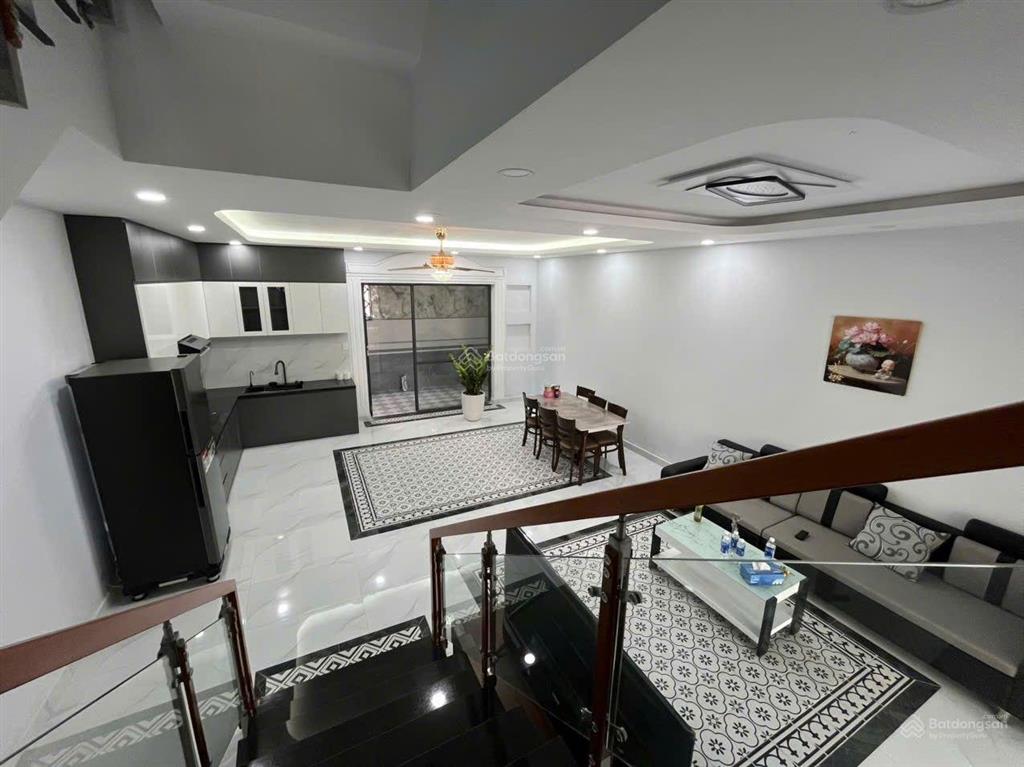 Cho thuê biệt thự phúc an villa  0868 319 *** anh dương, vị trí đối diện kcn xuyên á (kề hóc môn)