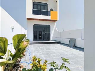 Bản đẹp 150 m2  đô thị đức hòa kề vành đai 3 hcm giá 3 tỷ 050 triệu  dương 0868 319 *** .