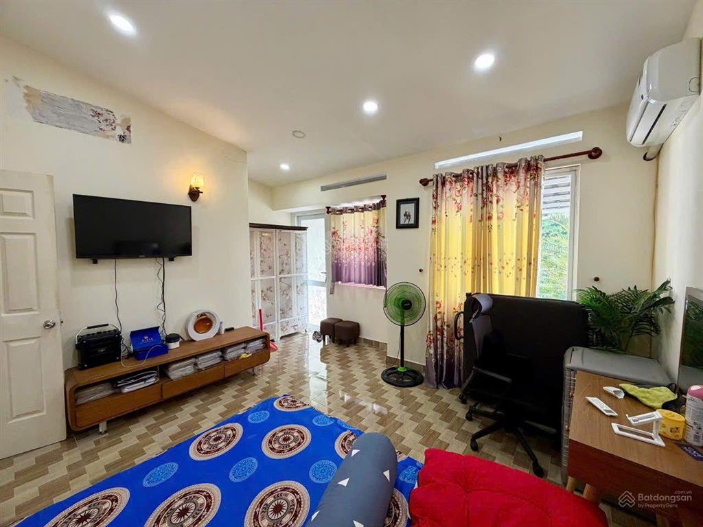 Bán gấp nhà phố đẹp tại ehome 4, giá 4,4 tỷ, tổng 75m2