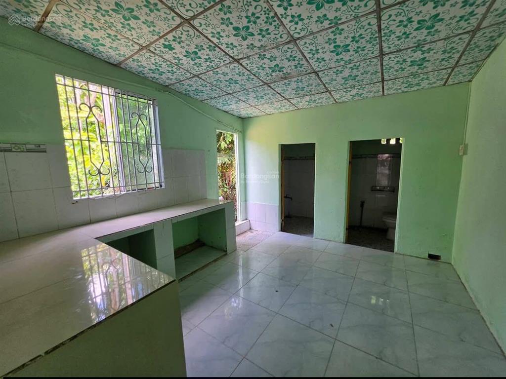 Bán nhà cấp 4 hẻm xe hơi tại bình nhâm giá 2ty5