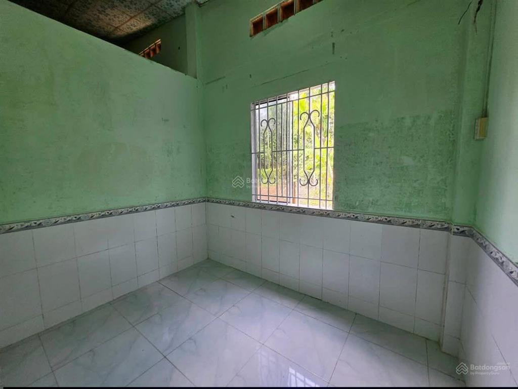 Bán nhà cấp 4 hẻm xe hơi tại bình nhâm giá 2ty5