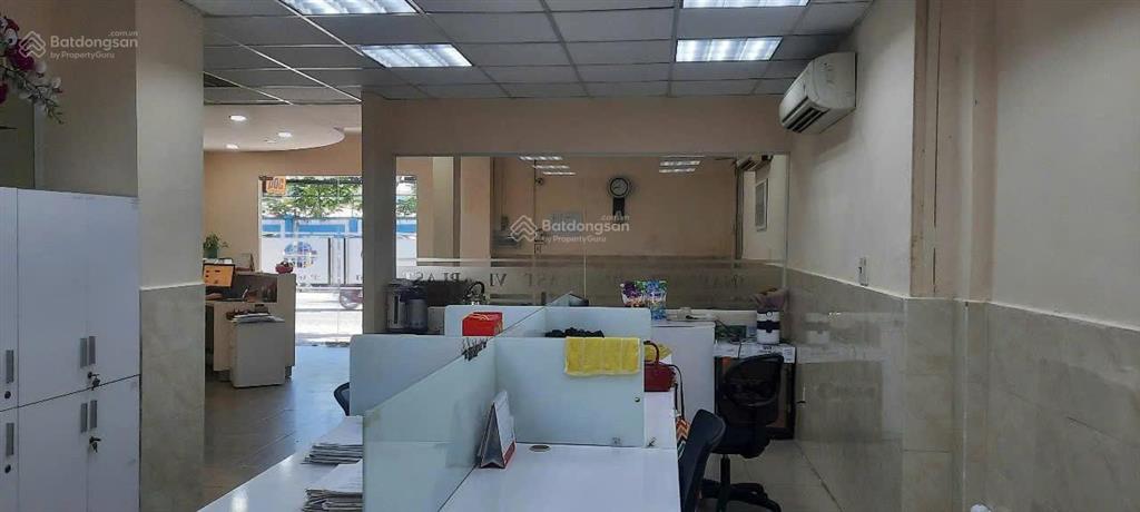 Cho thuê tòa nhà văn phòng 1 trệt 3 lầu và kho(có thể thuê riêng lẻ) tại quận 4 cũ tp hồ chí minh