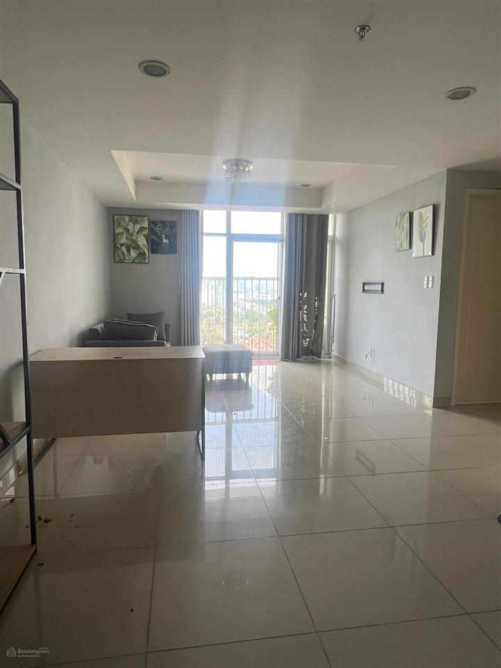 Cho thuê cc skyway residence 71m2, 7 triệu, 2pn + 1wc có nội thất