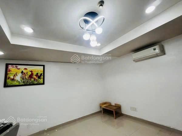 Cần bán căn hộ conic skyway, dt 75m2 2pn 2wc giá chỉ 2.7 tỷ. shr