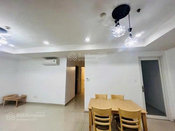 Cần bán căn hộ conic skyway, dt 75m2 2pn 2wc giá chỉ 2.7 tỷ. shr