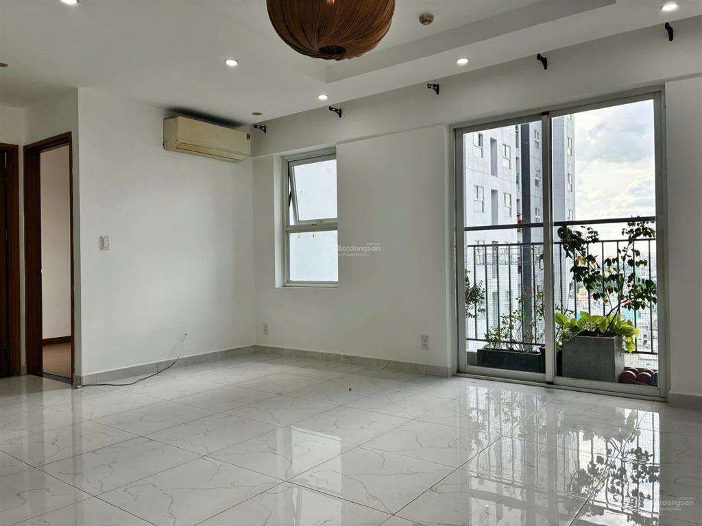 Cho thuê ch conic riverside 66m2 2pn có nội thất giá 8 triệu/tháng.