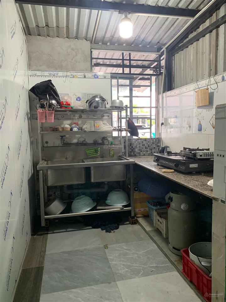 Cho thuê phòng sát mt đường kênh 10, ngay đại học phạm ngọc thạch cơ sở 2. phòng 3,7 tr/tháng