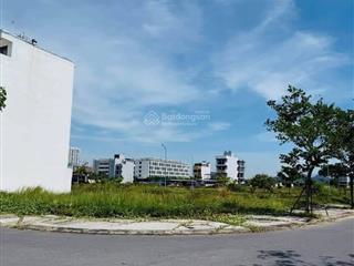 Lô góc nhìn view sông fpt 222m2  phân khu r3