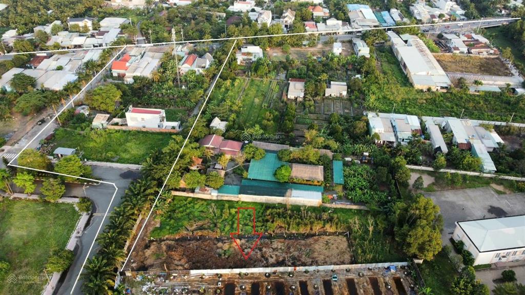 Chủ gởi bán lô đất 1041.8m2 thuộc khu dân cư giá 6 tỷ