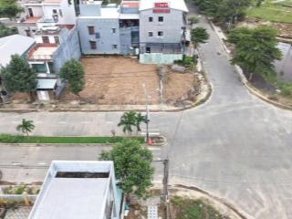 Bán lô đất 102,5m² đường 17m, hoàng diệu,trung tâm vĩnh điện